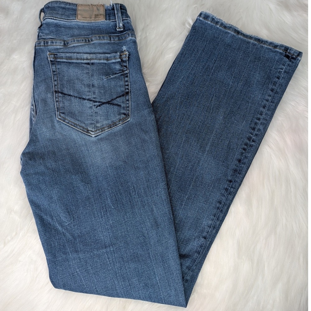 BKE Payton Bootcut Jeans Women 28 Medium Wash Mid Rise Universal Fit Distressed